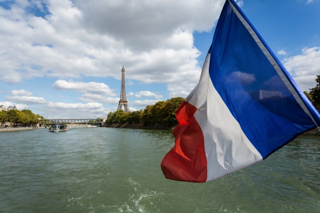 Political chaos in France and rate cuts signal Euro volatility ahead: deVere CEO  ​