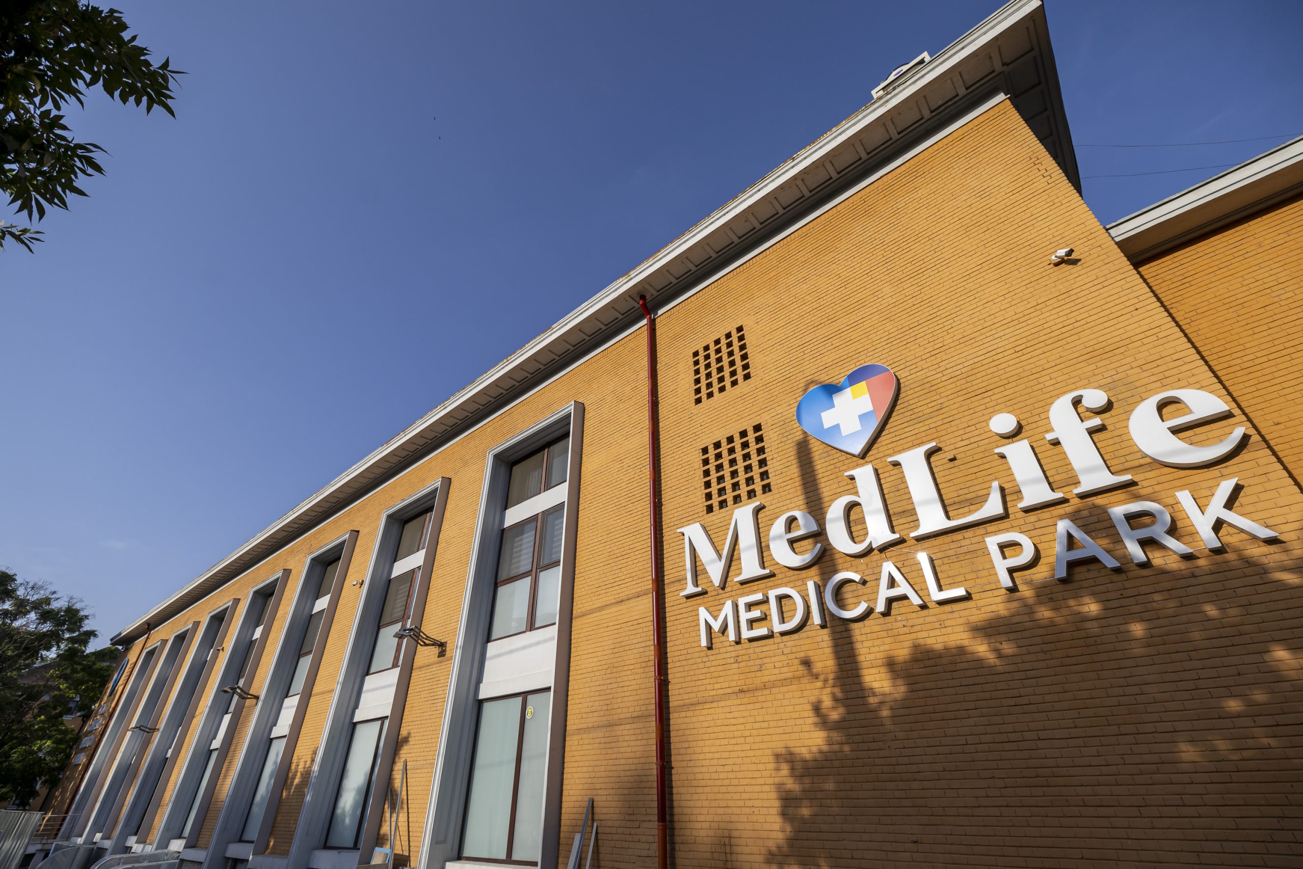 MedLife, liderul pieței de servicii medicale private din România, continuă creșterea sustenabilă a cifrei de afaceri în primele nouă luni din 2024